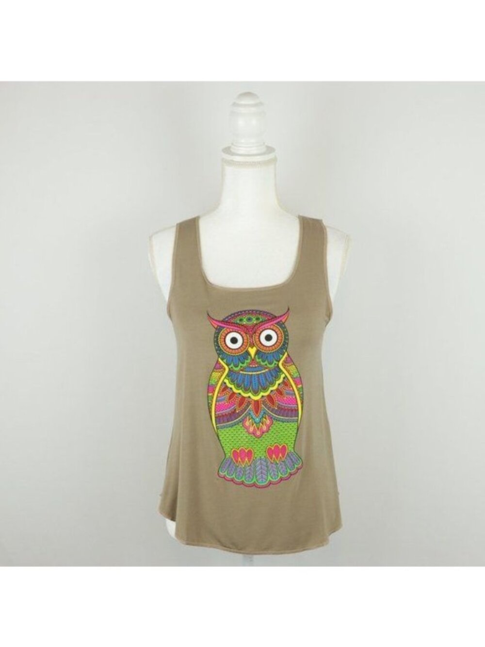 Helam Women's Small Tan Yellow Owl Graphic Scoop Neck Knit Tank Top